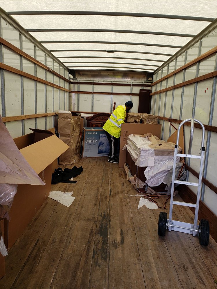 Prompt Same Day Moving Help in Oak Ridge, FL