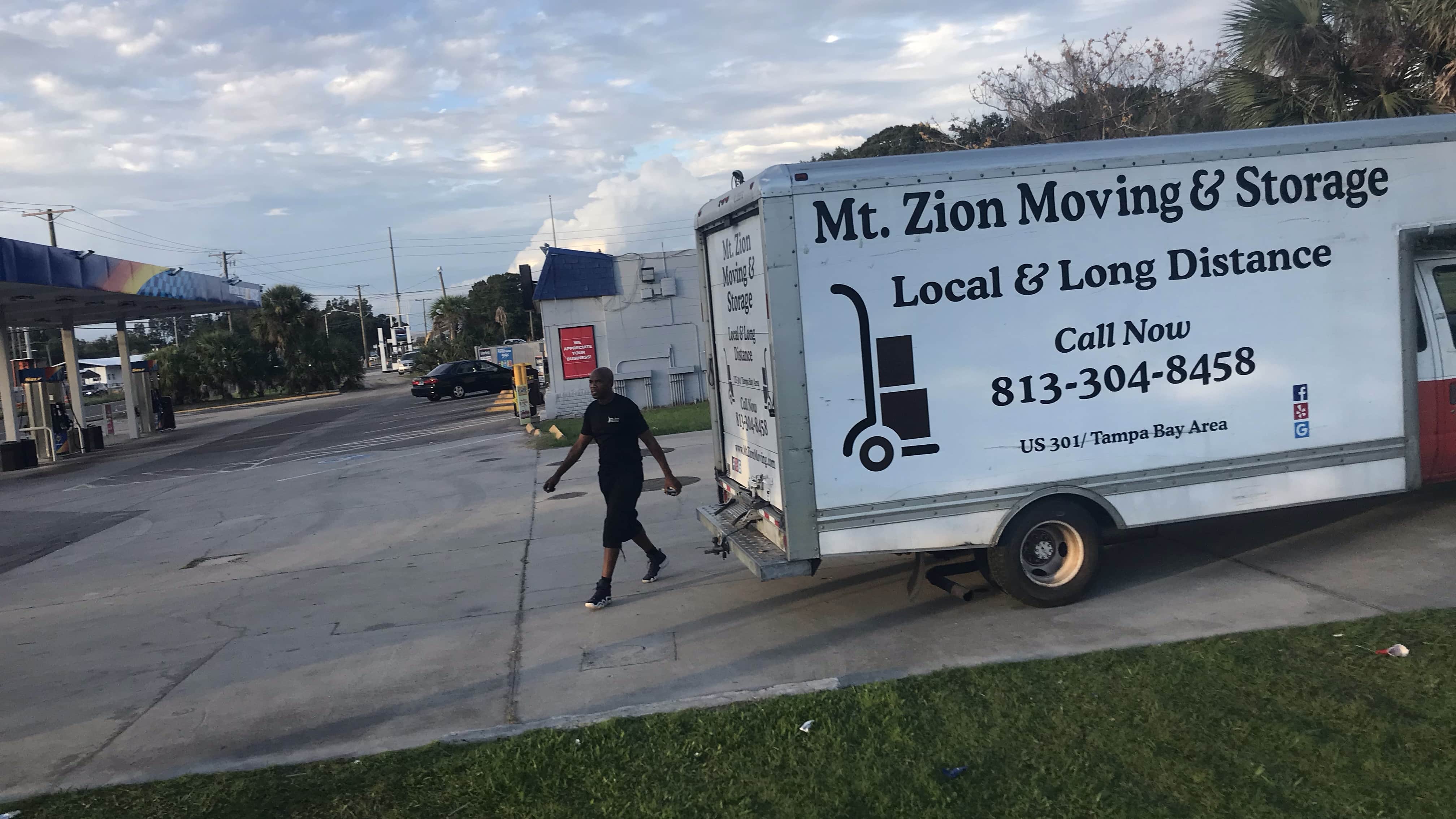 Prompt same day moving solutions in St Pete, FL Safe and secure same day moving services in St Pete, FL