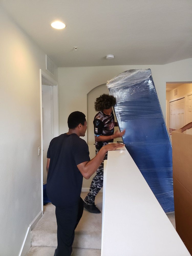 Affordable Same Day Moving Help near Lake Mary Jane, FL